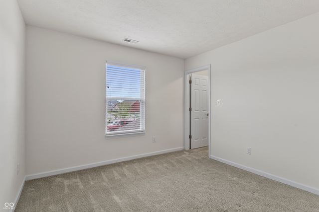 21445 Hanstock Drive, Noblesville, IN 46062