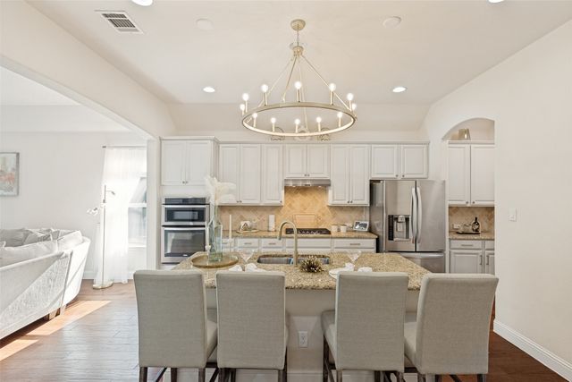 8600 Mccutchins Drive, Mckinney, TX 75070
