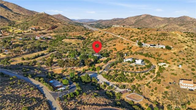 9130 Old Stage, Agua Dulce, CA 91390