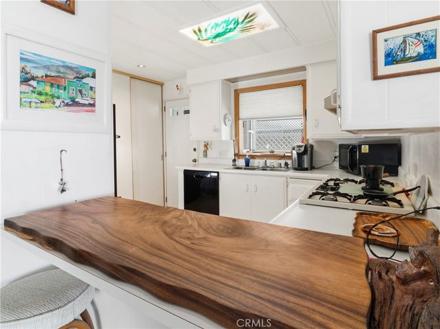 304 Beach Drive, San Clemente, CA 92672