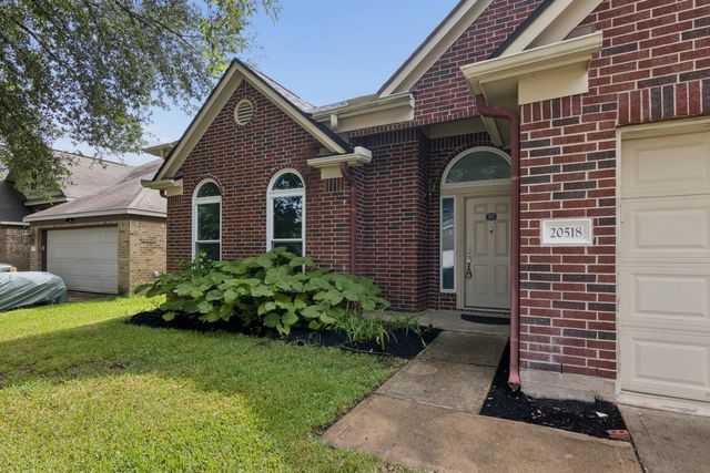 20518 Jasmine Leaf Trail, Humble, TX 77338