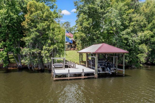 117 Hickory Landing Court, Elloree, SC 29047