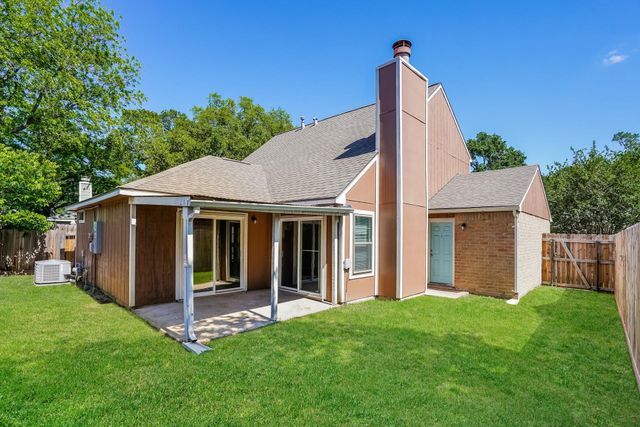5114 Autumn Forest Drive, Houston, TX 77091