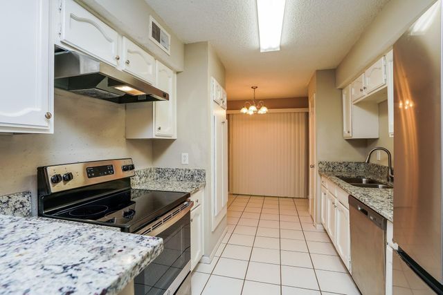 5114 Autumn Forest Drive, Houston, TX 77091
