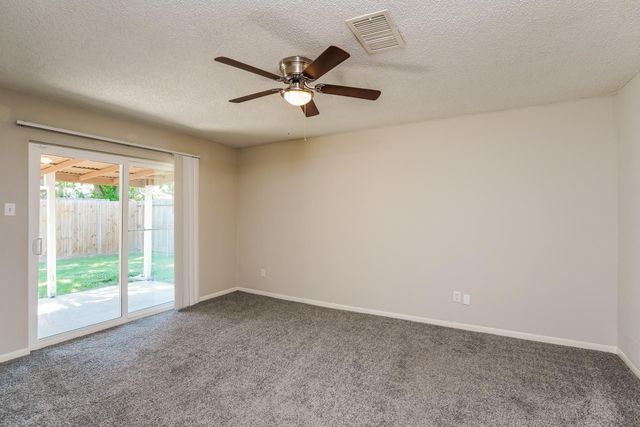 5114 Autumn Forest Drive, Houston, TX 77091