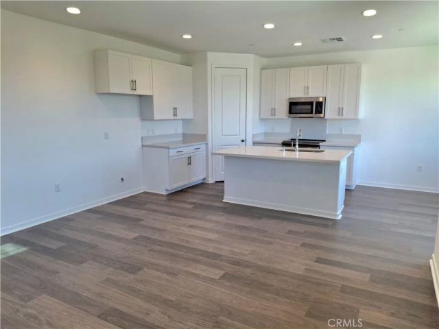 31322 MINERS RIDGE Loop, Winchester, CA 92596