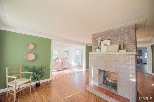 802 Hale Avenue, Edwardsville, IL 62025