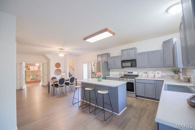 802 Hale Avenue, Edwardsville, IL 62025