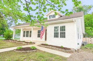 802 Hale Avenue, Edwardsville, IL 62025