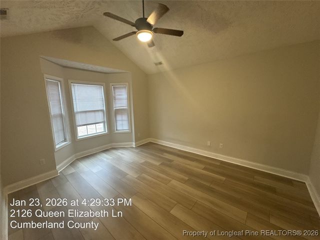 2126 Queen Elizabeth Lane, Hope Mills, NC 28348