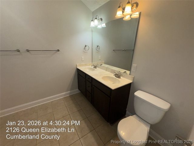 2126 Queen Elizabeth Lane, Hope Mills, NC 28348