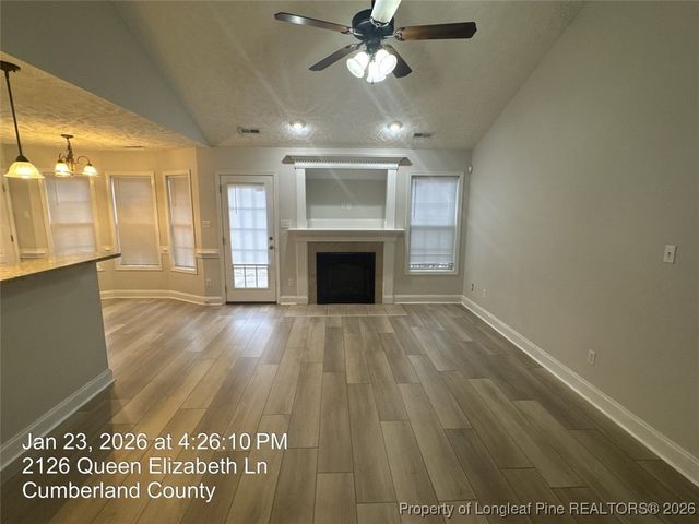 2126 Queen Elizabeth Lane, Hope Mills, NC 28348