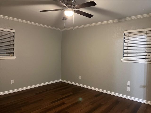 1619 E Cripple Creek DR, Austin, TX 78758