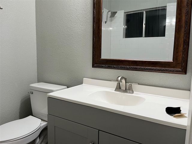 1619 E Cripple Creek DR, Austin, TX 78758