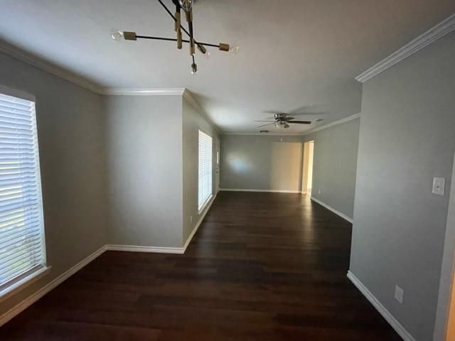 1619 E Cripple Creek DR, Austin, TX 78758