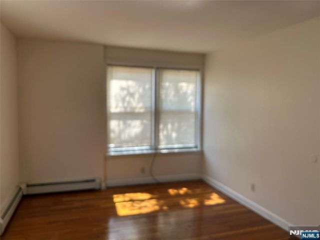 32-34 Halstead Street 6, Kearny, NJ 07032