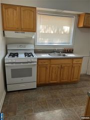 32-34 Halstead Street 6, Kearny, NJ 07032