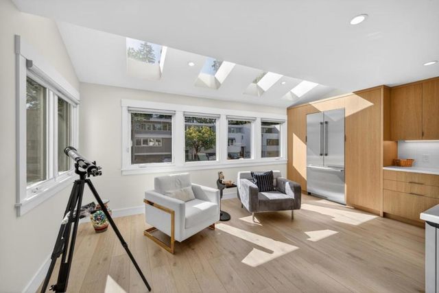 161 Stone Pine Lane, Menlo Park, CA 94025