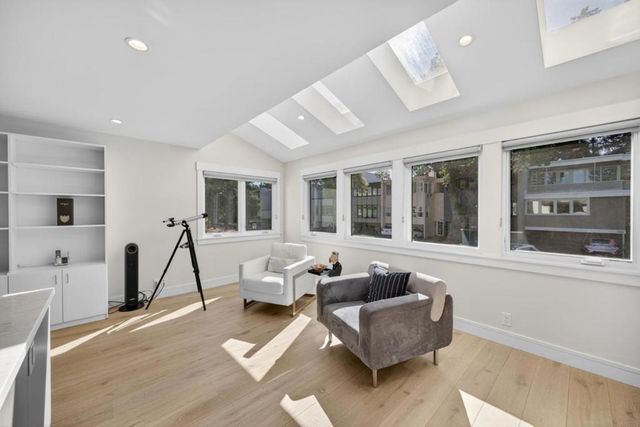 161 Stone Pine Lane, Menlo Park, CA 94025