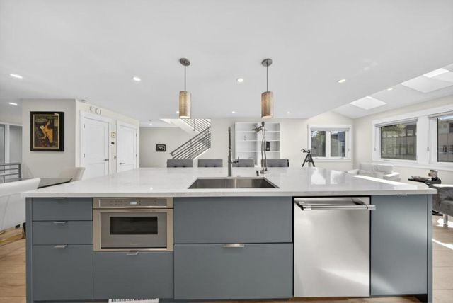 161 Stone Pine Lane, Menlo Park, CA 94025