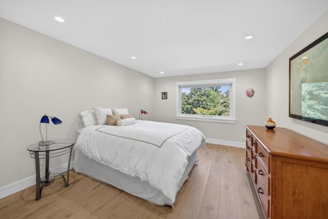 161 Stone Pine Lane, Menlo Park, CA 94025