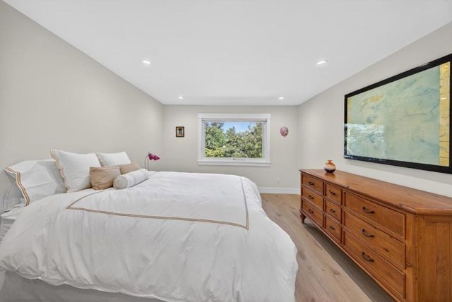 161 Stone Pine Lane, Menlo Park, CA 94025