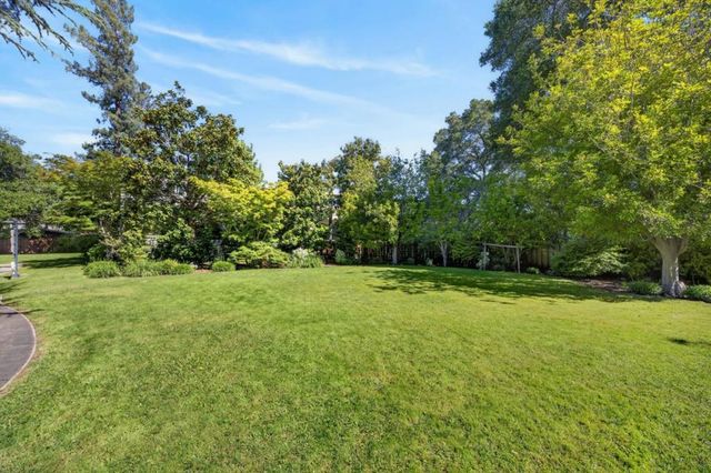 161 Stone Pine Lane, Menlo Park, CA 94025