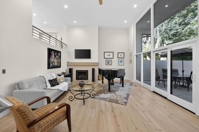 161 Stone Pine Lane, Menlo Park, CA 94025