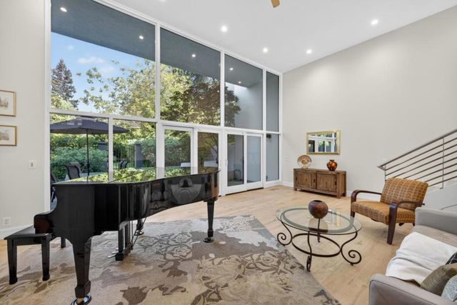 161 Stone Pine Lane, Menlo Park, CA 94025