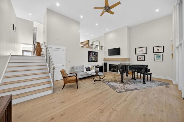 161 Stone Pine Lane, Menlo Park, CA 94025