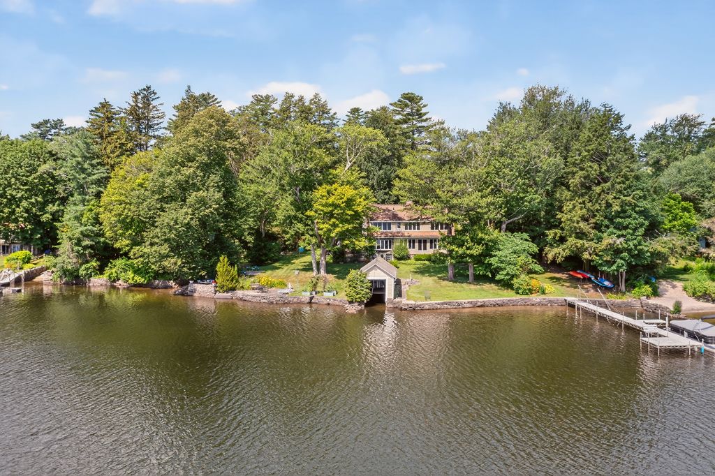 98 Island Trail, Morris, CT 06763