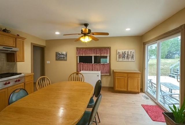 13641 Hollingsworth Road, Kansas City, KS 66109