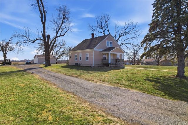 13641 Hollingsworth Road, Kansas City, KS 66109