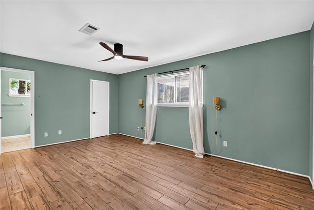 10711 Braewick Drive, Houston, TX 77096