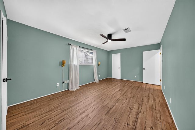 10711 Braewick Drive, Houston, TX 77096