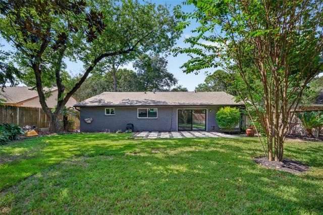 10711 Braewick Drive, Houston, TX 77096