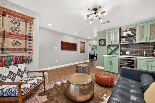 10711 Braewick Drive, Houston, TX 77096