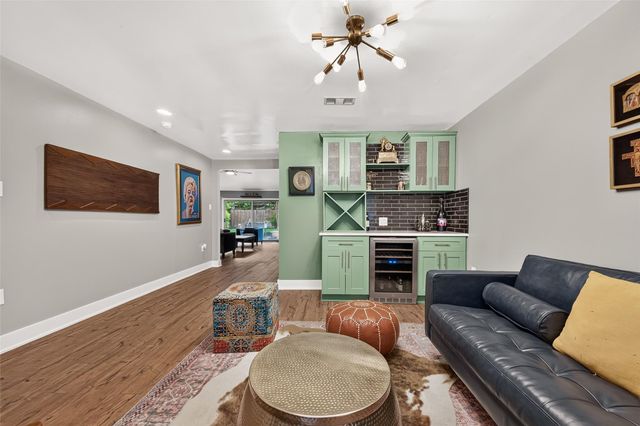 10711 Braewick Drive, Houston, TX 77096
