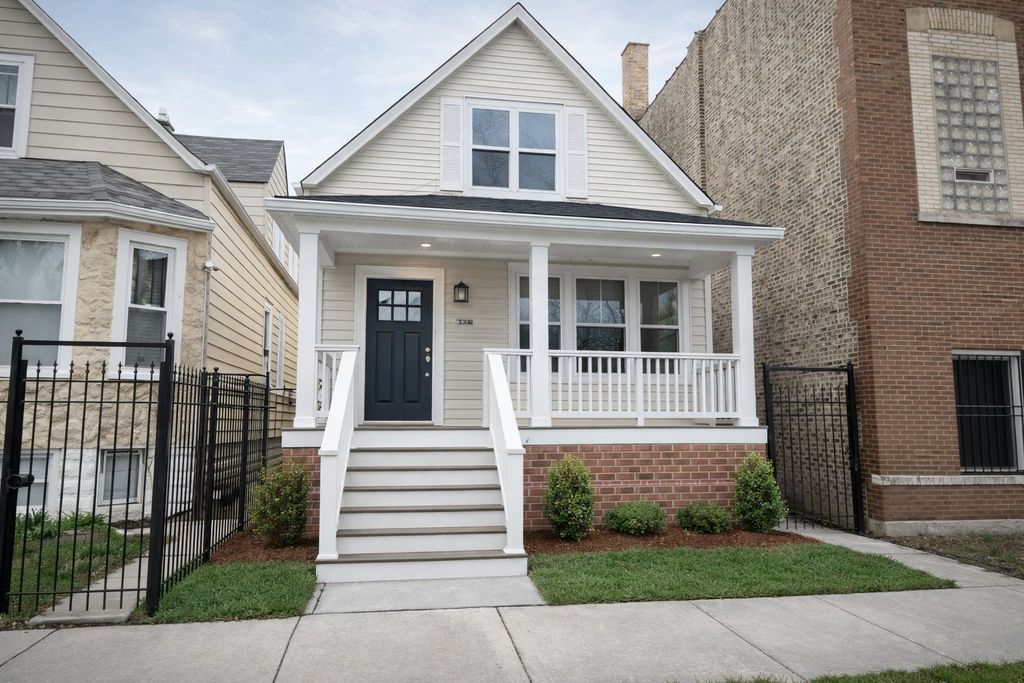 6953 S Elizabeth Street, Chicago, IL 60636