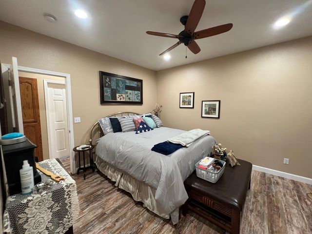 2727 Eshom Creek Court, Tulare, CA 93274