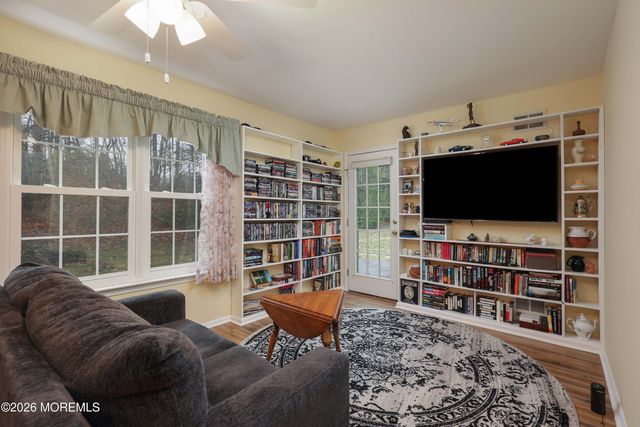 2894 Lenox Street, Toms River, NJ 08755