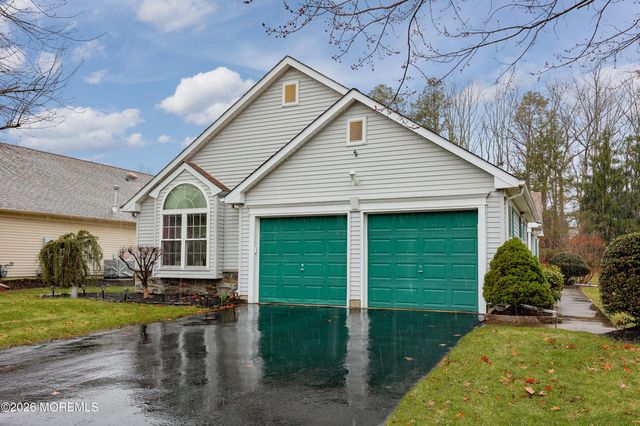 2894 Lenox Street, Toms River, NJ 08755