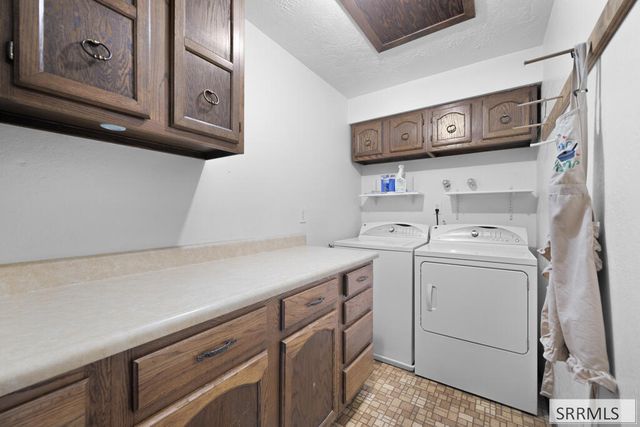 682 E 1100 N, Shelley, ID 83274