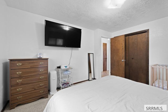 682 E 1100 N, Shelley, ID 83274