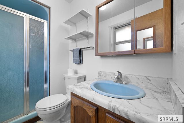 682 E 1100 N, Shelley, ID 83274