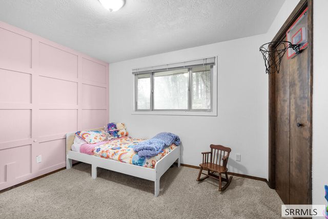 682 E 1100 N, Shelley, ID 83274