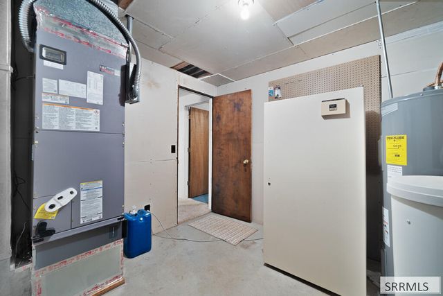 682 E 1100 N, Shelley, ID 83274