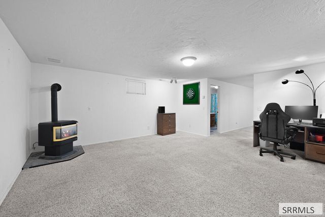 682 E 1100 N, Shelley, ID 83274