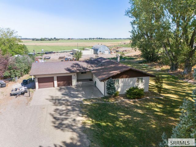 682 E 1100 N, Shelley, ID 83274