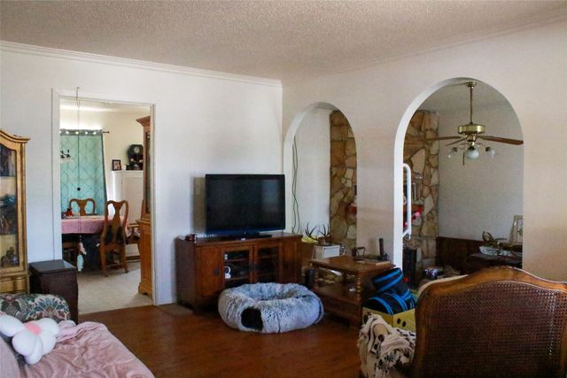 1417 williamsburg Road, Greenville, TX 75401